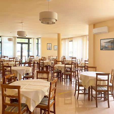 Hotel Europa Casal Velino Εξωτερικό φωτογραφία